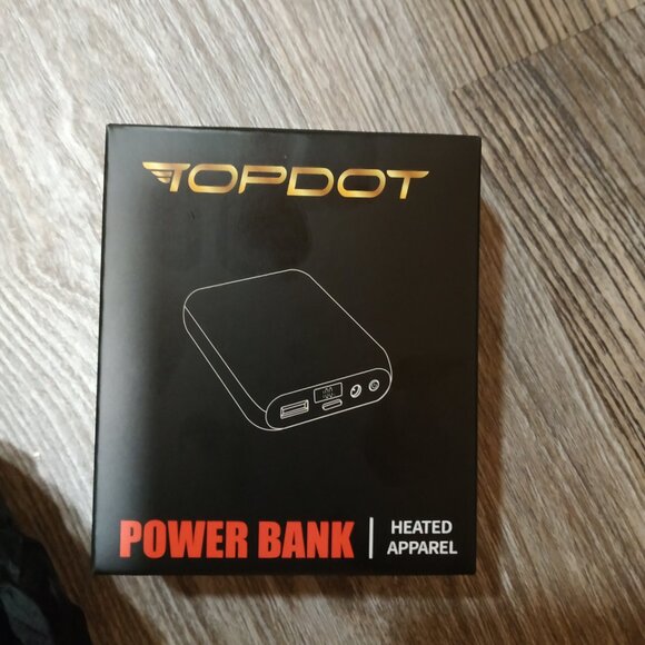 Long Hooded Heated Puffer Vest with 10 Heating Zones - Picture 8 of 15